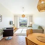Aparthotel Pontalaia Turisticos