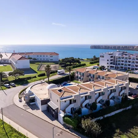 شقة فندقية Pontalaia Turisticos