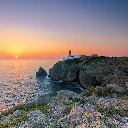 Ξενοδοχείο με διαμερίσματα Pontalaia Turisticos